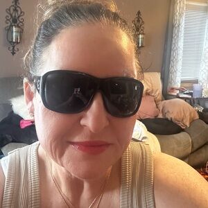 Gucci Black Sunglasses serial number in the pics